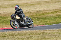 cadwell-park;cadwell-park-photographs;cadwell-trackday-photographs;enduro-digital-images;event-digital-images;eventdigitalimages;peter-wileman-photography;racing-digital-images;trackday-digital-images;trackday-photos